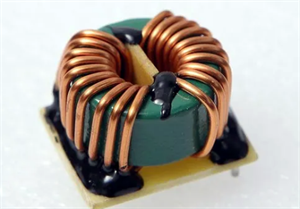 共模濾波器的特點和應(yīng)用領(lǐng)域